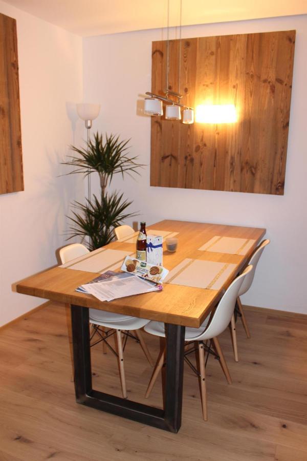 Isartaler Hoamat Haus Apartamento Mittenwald Exterior foto