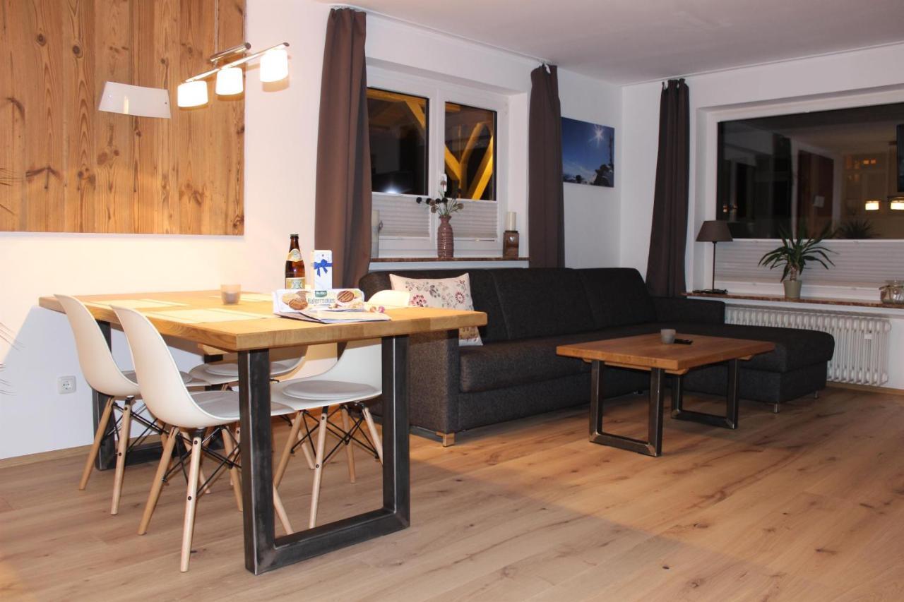 Isartaler Hoamat Haus Apartamento Mittenwald Exterior foto